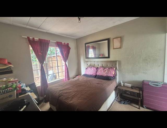 3 BEDROOM APARTMENT FOR SALE IN ROODEKRANS